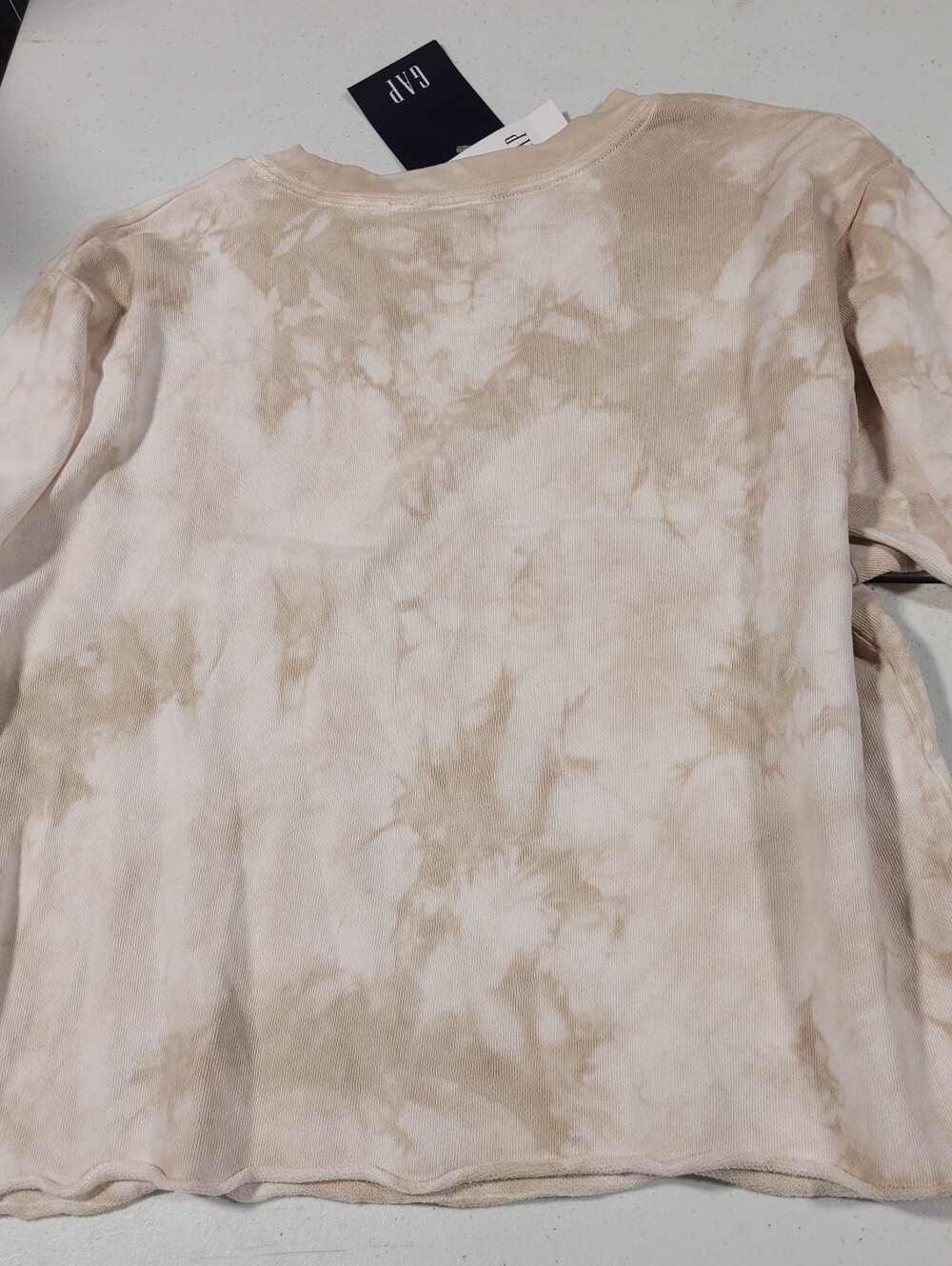 GAP Neutral Beige Tie-Dye Short Sleeve Tee - Picture 3 of 3